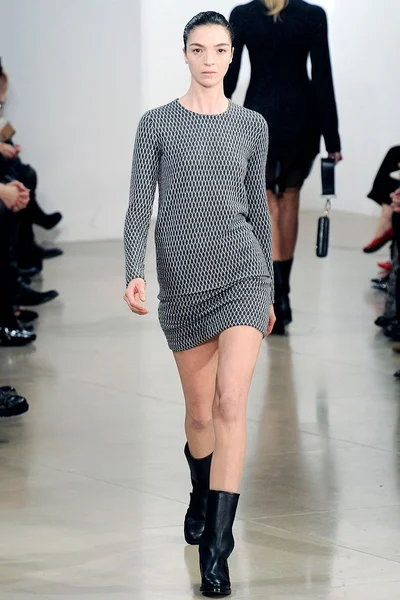 Look 30